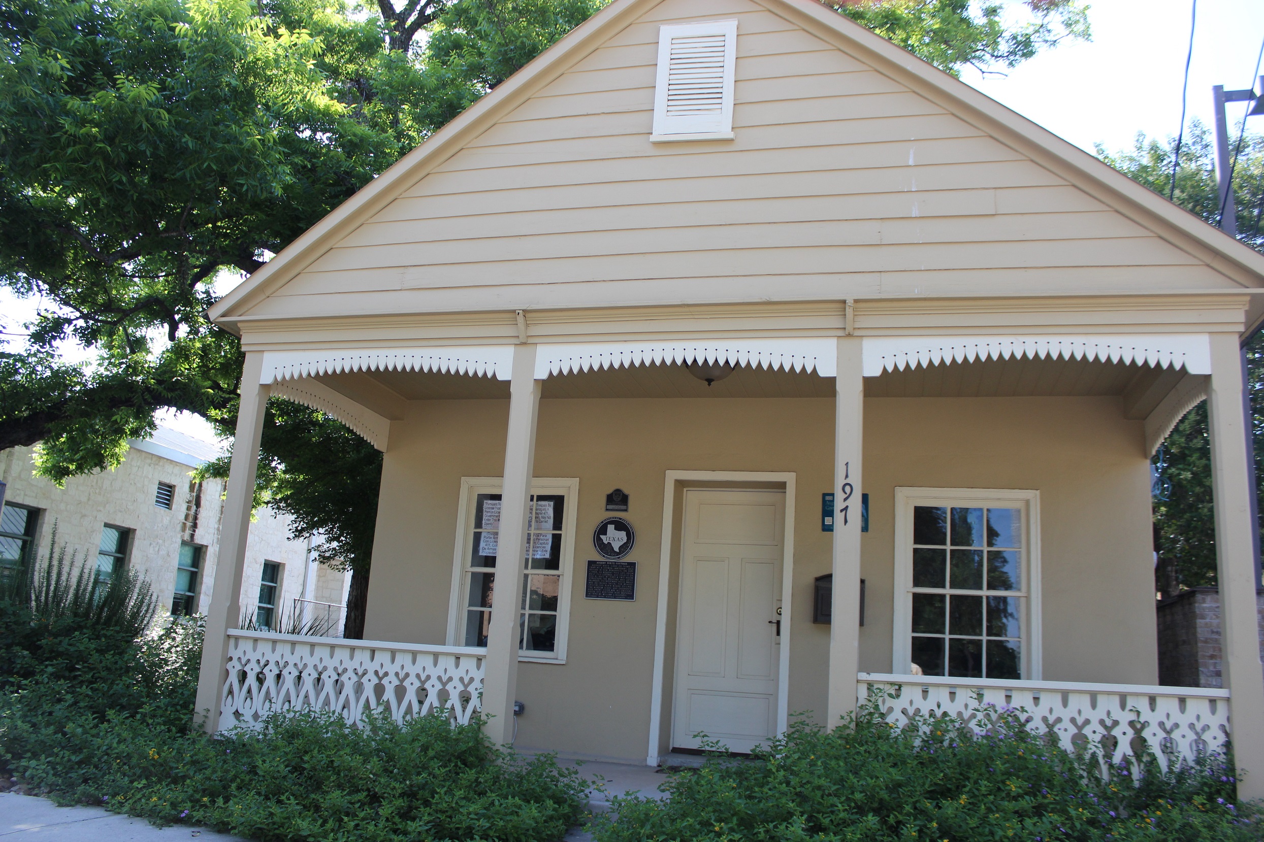 Glass Wall Cottage