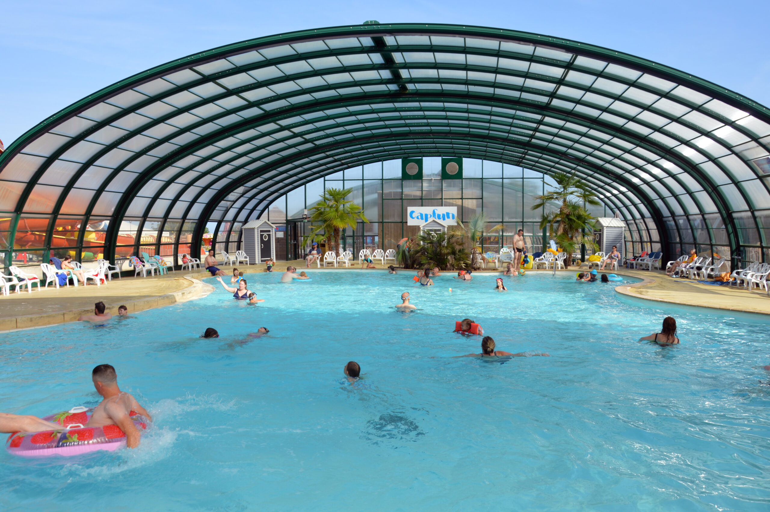 Indoor-Outdoor Flow Pool