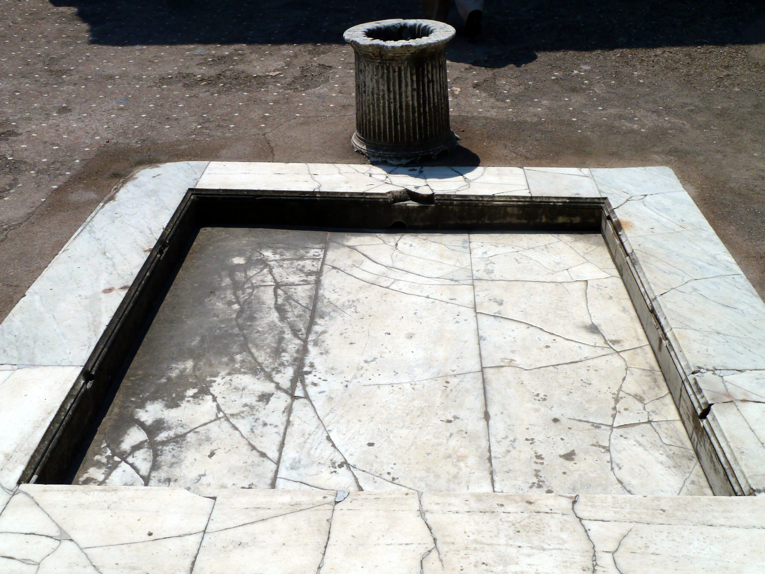 Black Marble Pool