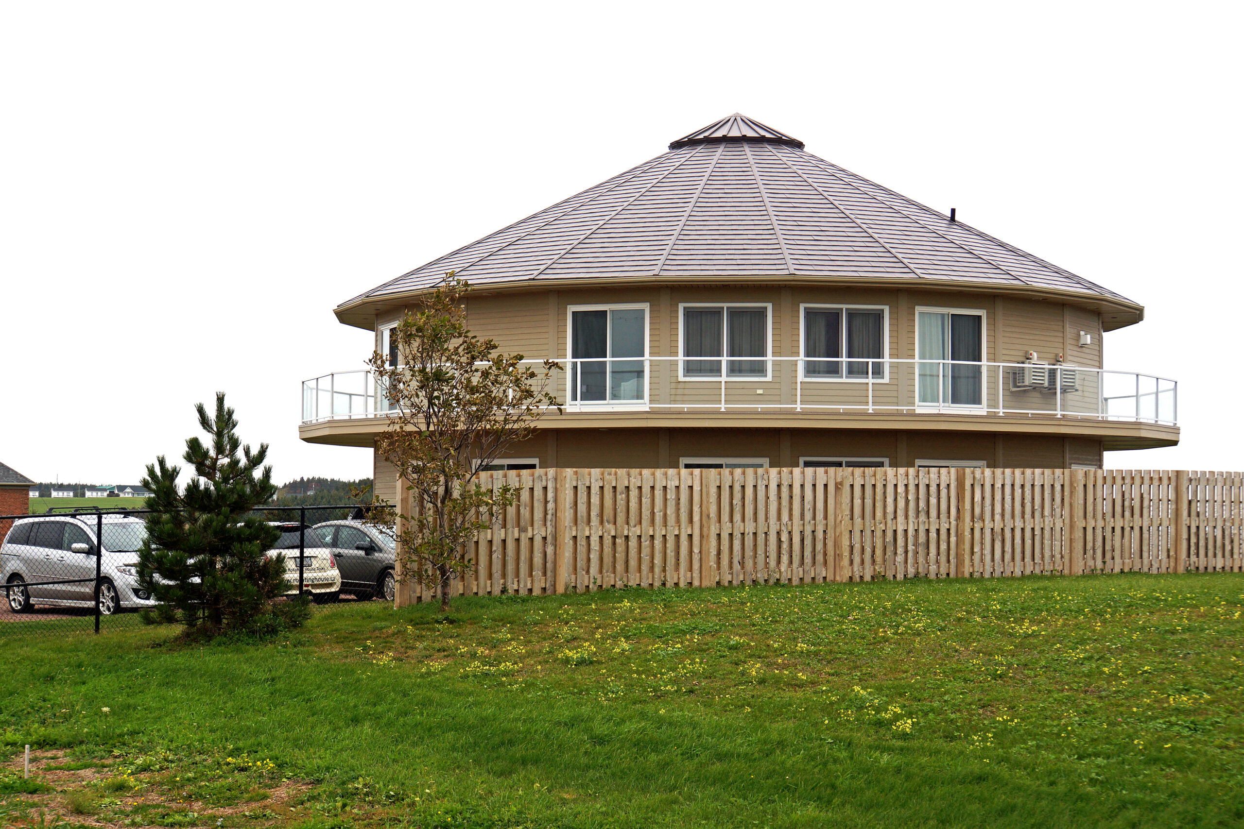 Rotating & Shape-Shifting Homes