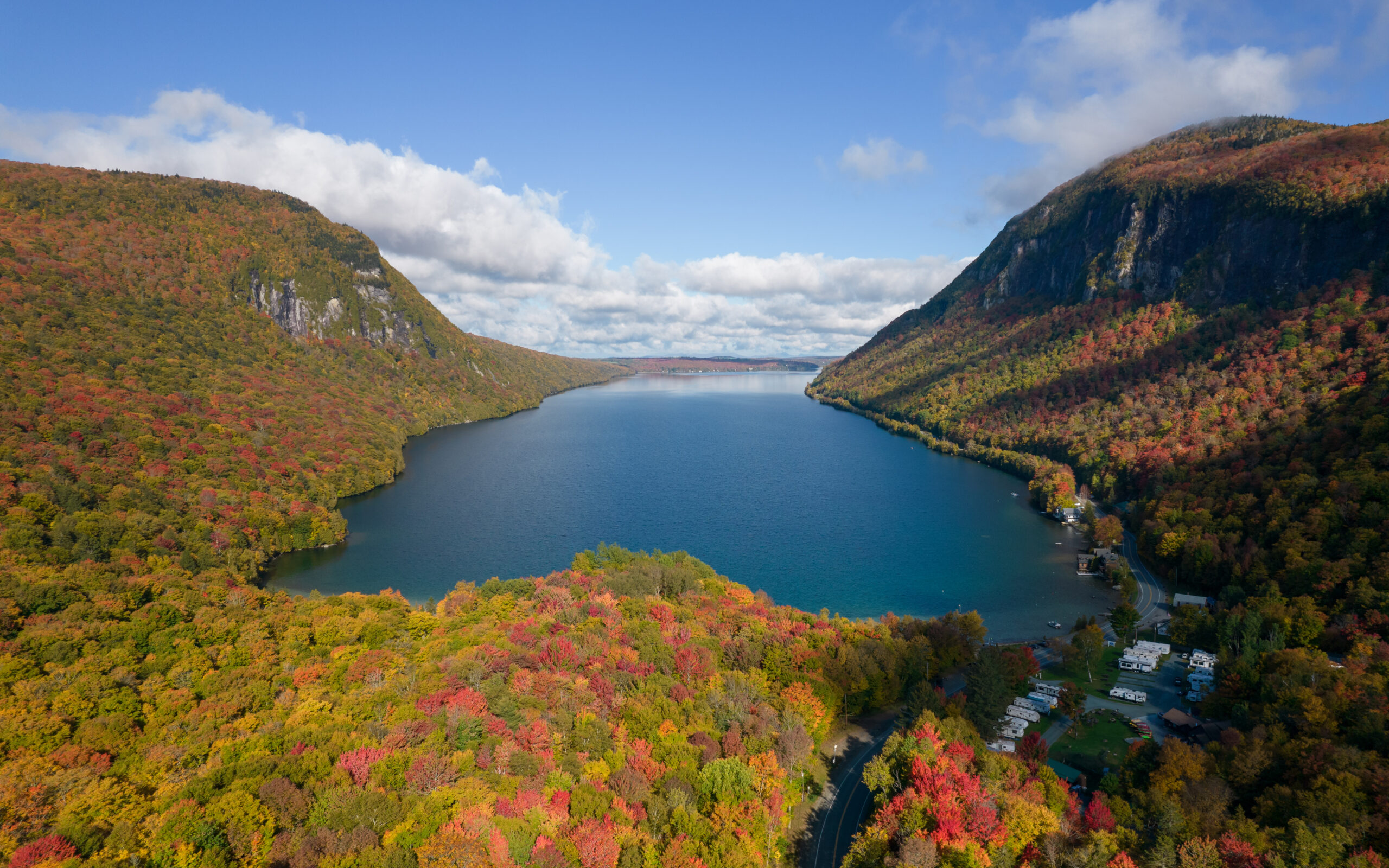 Lake Willoughby (VT)