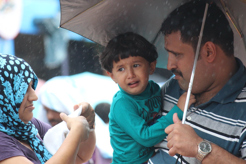 9 Parenting Tips That Age Poorly (Though Passed Down in Every Family)