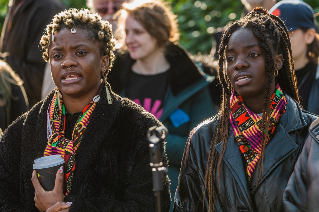 Why Knowing Your Neighbors Is the Best Security System (Hands Down)